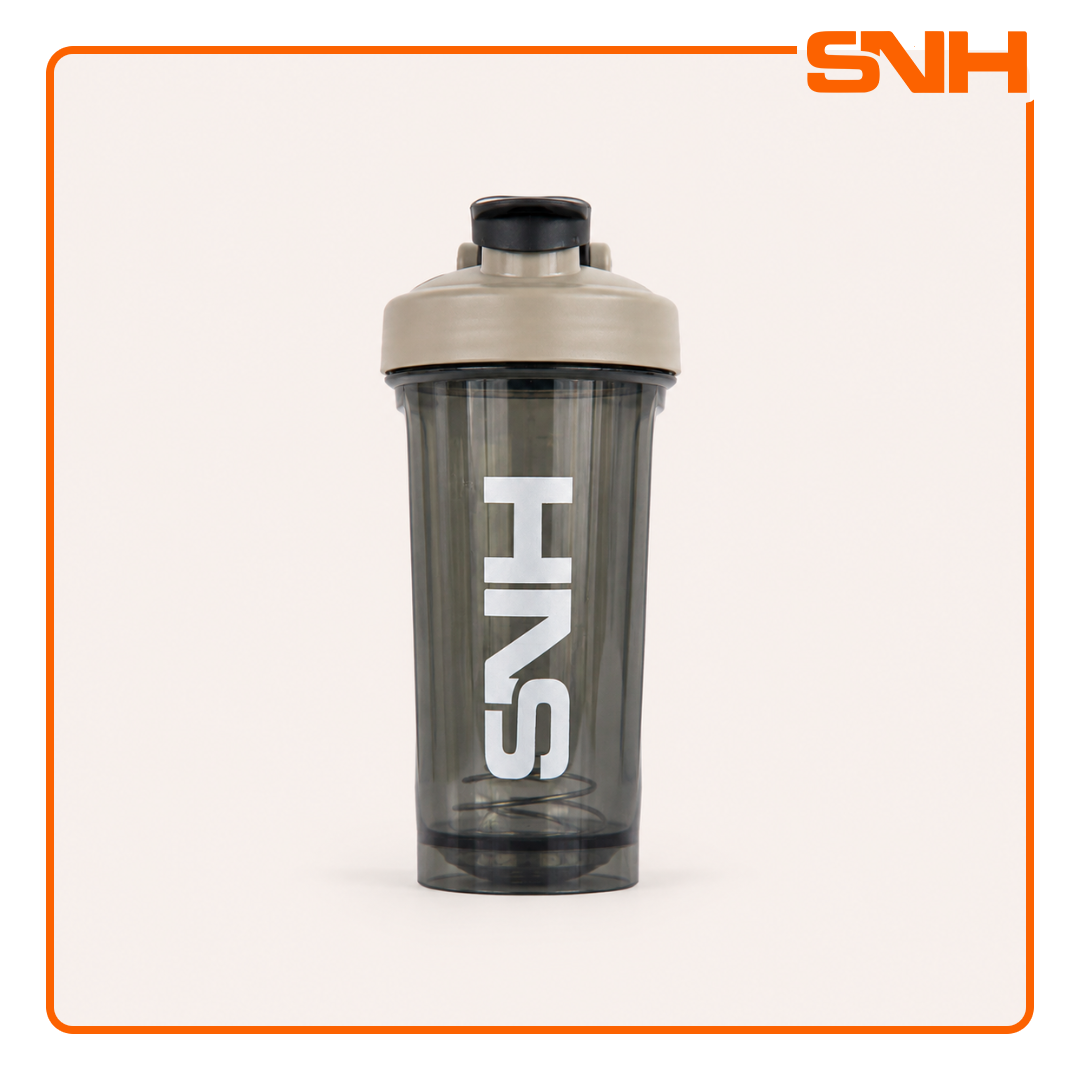 SNH 2.0 Shaker Bottle 750ml in black, BPA-free leak-proof shaker bottle for protein, pre-workout, and daily training use